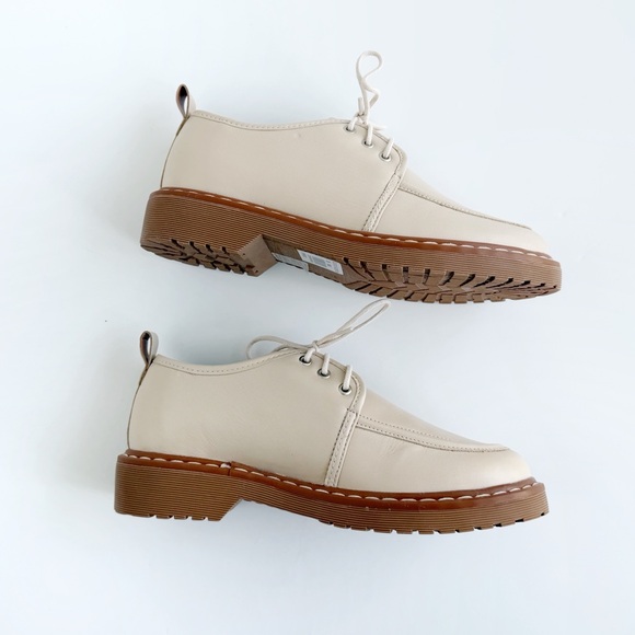 Quinta Valentina Leather Lace Up Boots in Cream - Picture 5 of 8
